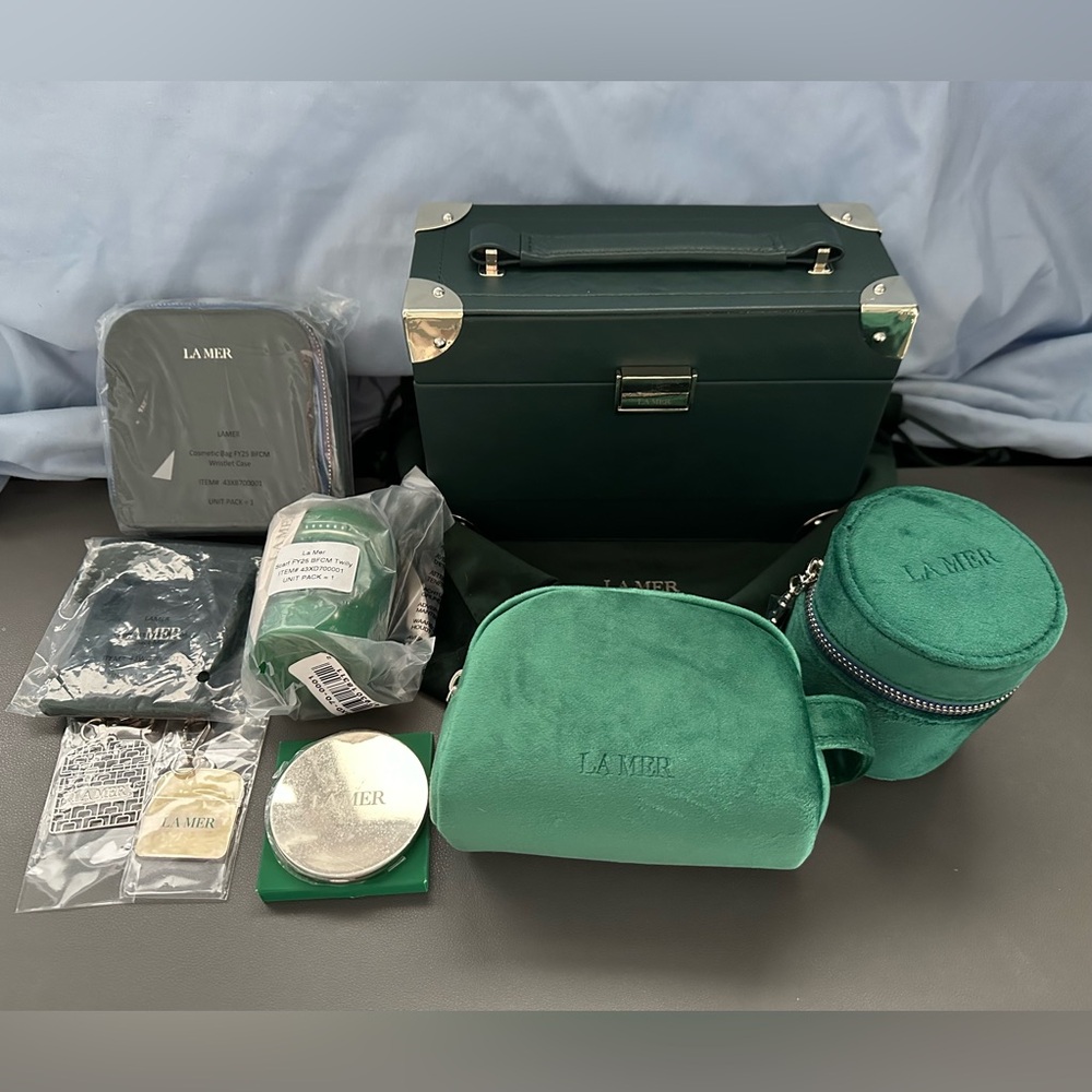 SOLD! La Mer 9 Piece Gift Bundle! Keepsake & Collector Gift Items+Cosmetic Pouch
